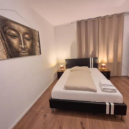 Gemuetliches Mit Franzoesischem Doppelbett An Der Universitaetsklinik Homestay