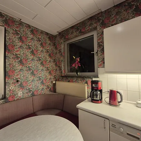 Gemuetliches Mit Franzoesischem Doppelbett An Der Universitaetsklinik