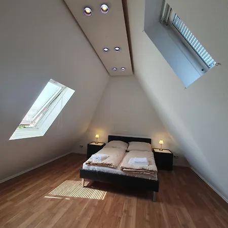 Gemuetliches Mit Franzoesischem Doppelbett An Der Universitaetsklinik Homestay Mainz