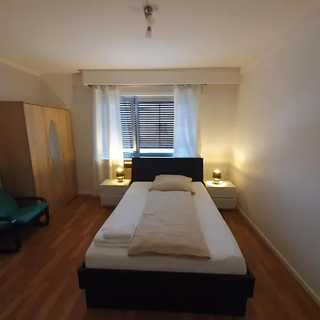 Homestay Gemuetliches Mit Franzoesischem Doppelbett An Der Universitaetsklinik Mainz