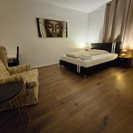 Homestay Gemuetliches Mit Franzoesischem Doppelbett An Der Universitaetsklinik *