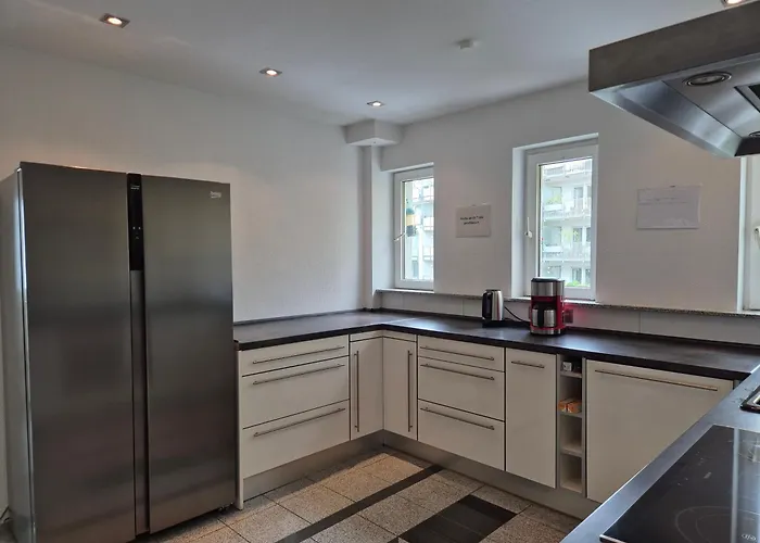 Gemuetliches Mit Franzoesischem Doppelbett An Der Universitaetsklinik * Mainz