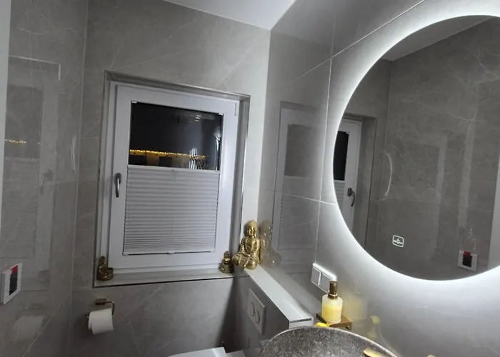 Accommodatie bij particulieren Gemuetliches Mit Franzoesischem Doppelbett An Der Universitaetsklinik