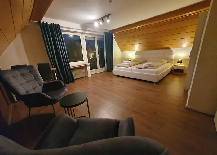 Accommodatie bij particulieren Gemuetliches Mit Franzoesischem Doppelbett An Der Universitaetsklinik *